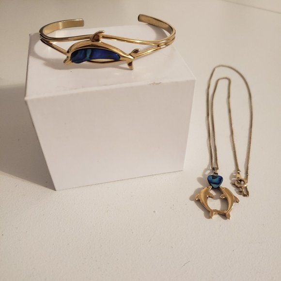 Ariki Paua Bracelet & Necklace - Picture 1 of 6